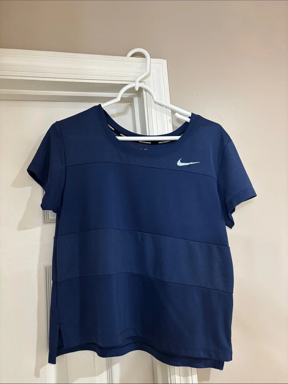 Nike Women’s Dri-Fit Short-Sleeve Athletic Tee
